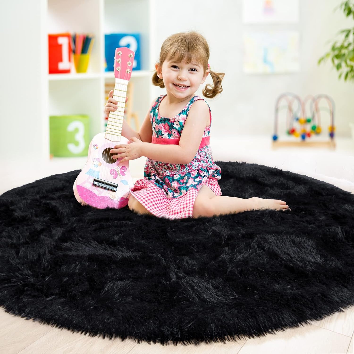 round Rug 6X6 Feet Fluffy Soft Area Rugs for Kids Girls Room Princess Castle Plush Shaggy Carpet Cute Circle Nursery Rug for Kids Teen'S Bedroom Home Decor Large Circular Carpet, Black