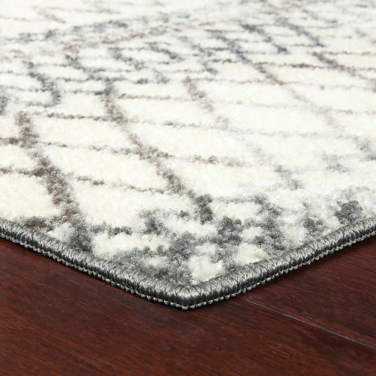 Abstract Diamond Modern Distressed Kitchen Rugs Non Skid Accent Area Floor Mat [Made in USA], 1'8 X 2'10, Neutral