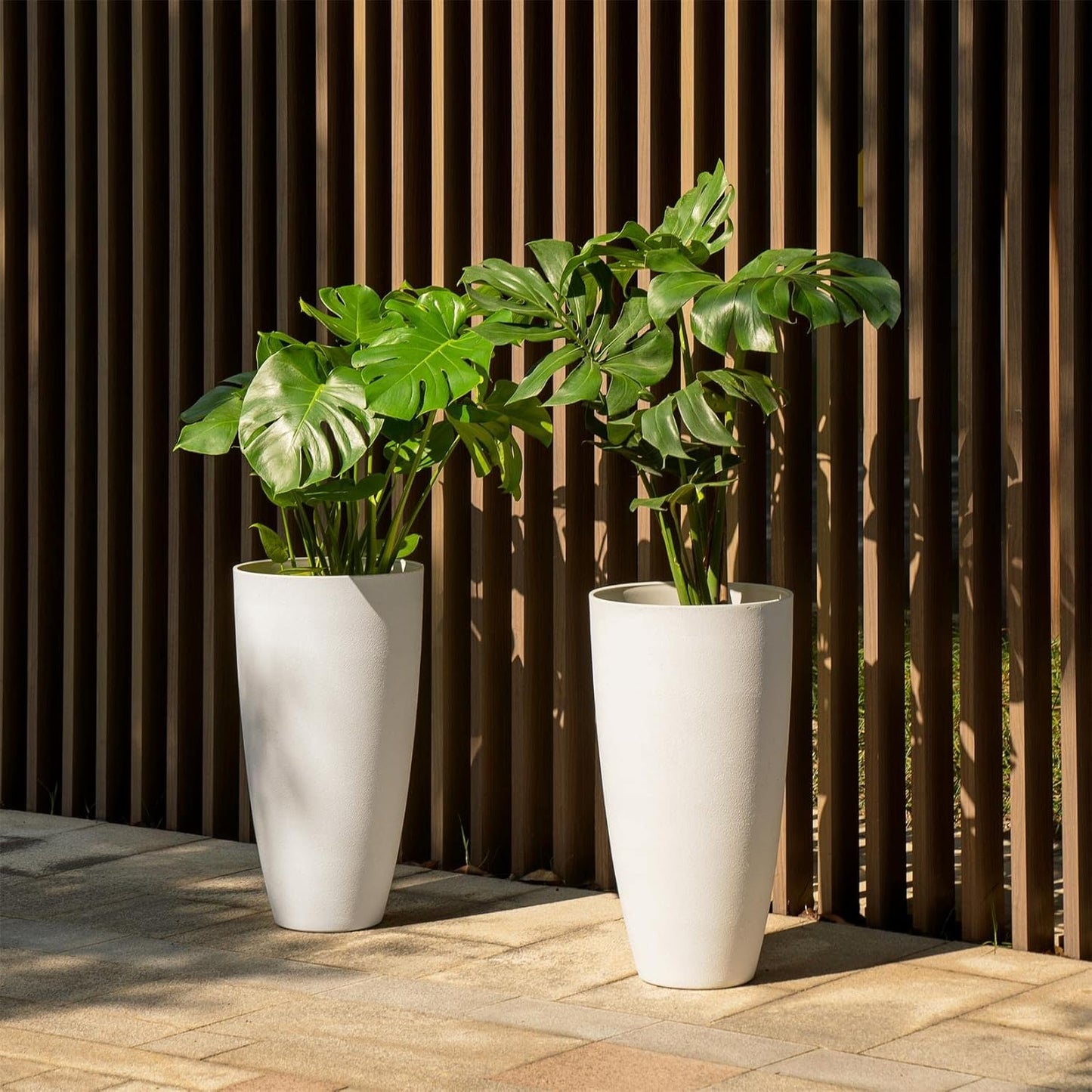 20 Inch round Tall Planter,Indoor/Outdoor White Planter with Drainage Holes and Trays,Modern Large Flower Pot for Front Door,Balcony and Garden Patio Deck,Pack 1